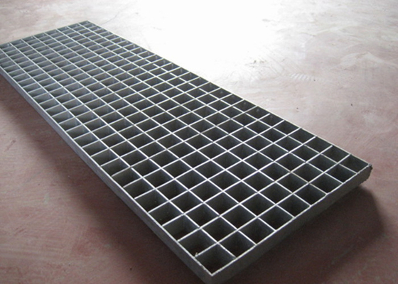 China El × 30 3/32 reja de la cerradura de la prensa del × 3, inmersión caliente galvanizó la reja del acero del piso proveedor