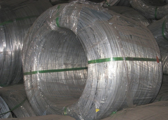 China caliente de 1.2m m sumergido/electro galvanizó el material con poco carbono del alambre del hierro proveedor