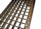 Pisadas de escalera del acero inoxidable de ASTM Q235 SS304, pisadas de rejilla de la barra anti de la corrosión proveedor