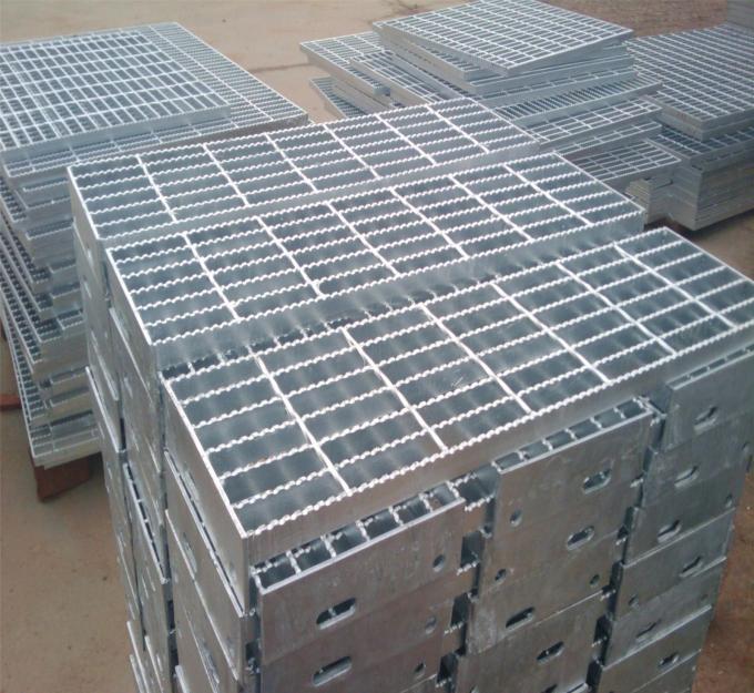Round Bar Galvanized Serrated Grating 