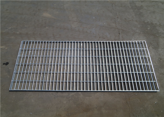 China Reja galvanizada plataforma de la calzada del taller, reja color plata de la malla del piso proveedor