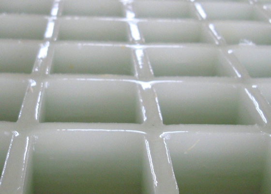 China La reja plástica baja del piso de la fibra de vidrio + de la resina moldeó los 38MM modificados para requisitos particulares proveedor