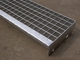 Pisadas de escalera de acero galvanizadas T5 T4 con la placa a cuadros para el piso de la industria proveedor