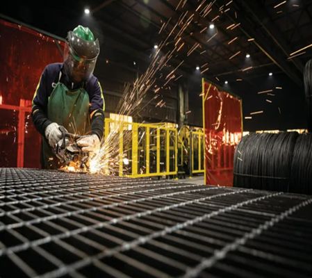 Rejilla de acero galvanizado por inmersión en caliente 25X5 Peso de la rejilla de acero por metro cuadrado