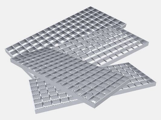 Hot Dipped Galvanized Steel Grating with Serrated Surface and Customizable Sizes for Industrial Walkways