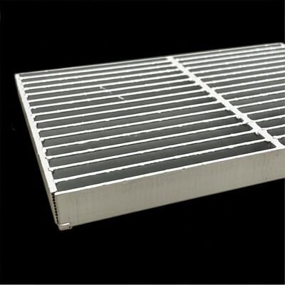 Rejas de acero galvanizado dentado con barra de rodamiento de 20x3 para drenaje de plataformas y cubiertas de zanjas