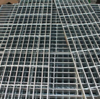 Rejas de acero galvanizadas de tipo de carga pesada con diseño bloqueado de barra plana de prensa electroforjada