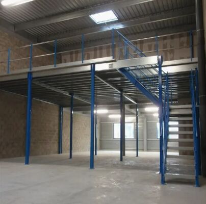 Plataforma de estructura de acero de alta capacidad de carga personalizada con distancia de estante ajustable para un montaje fácil