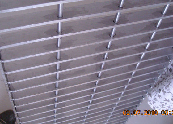 La reja inoxidable de la barra de la barra llana, piso corrosivo anti ralla el acero inoxidable