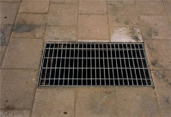 Cubiertas resistentes de la rejilla del dren de piso, cubierta galvanizada del dren del acero inoxidable
