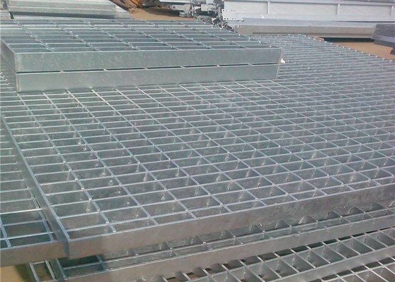 Grueso que la reja galvanizada reja de acero resistente de la barra de 6m m